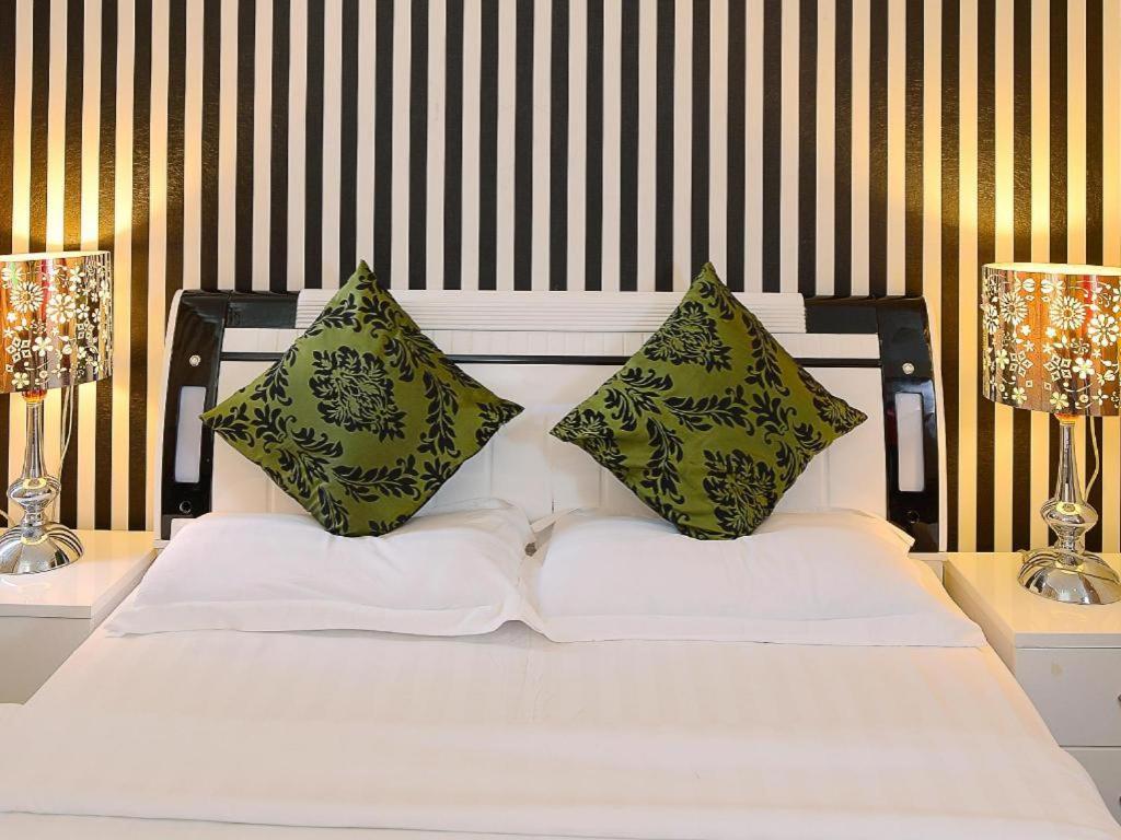 Hotel De Art @ Section 7 Shah Alam Eksteriør bilde